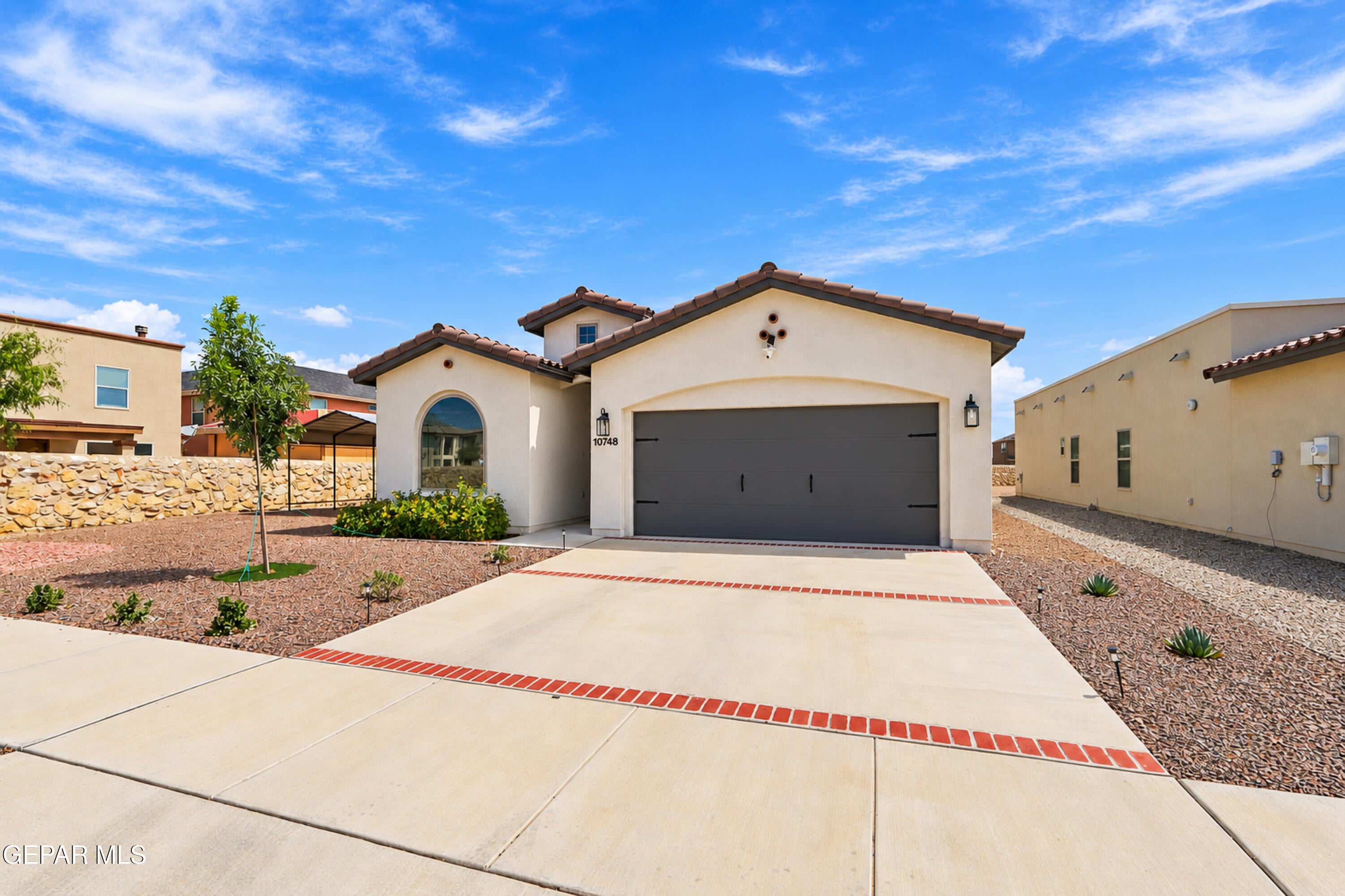 10748 WALDEN POND Street