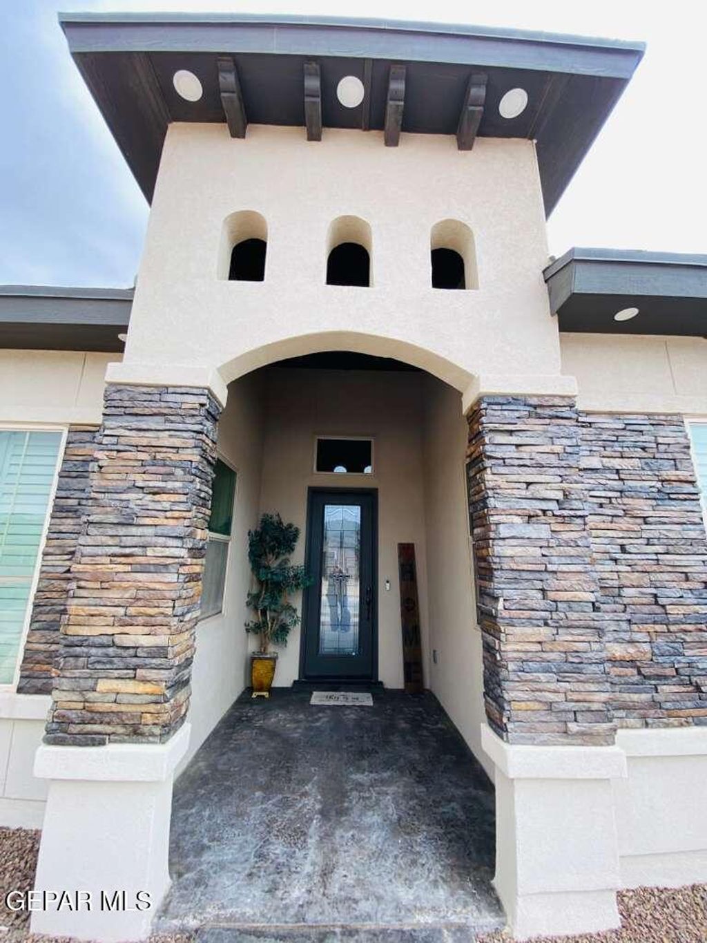 Photo of 2320 TIERRA FABIAN Place, El Paso, TX 79938 (MLS # 937869)