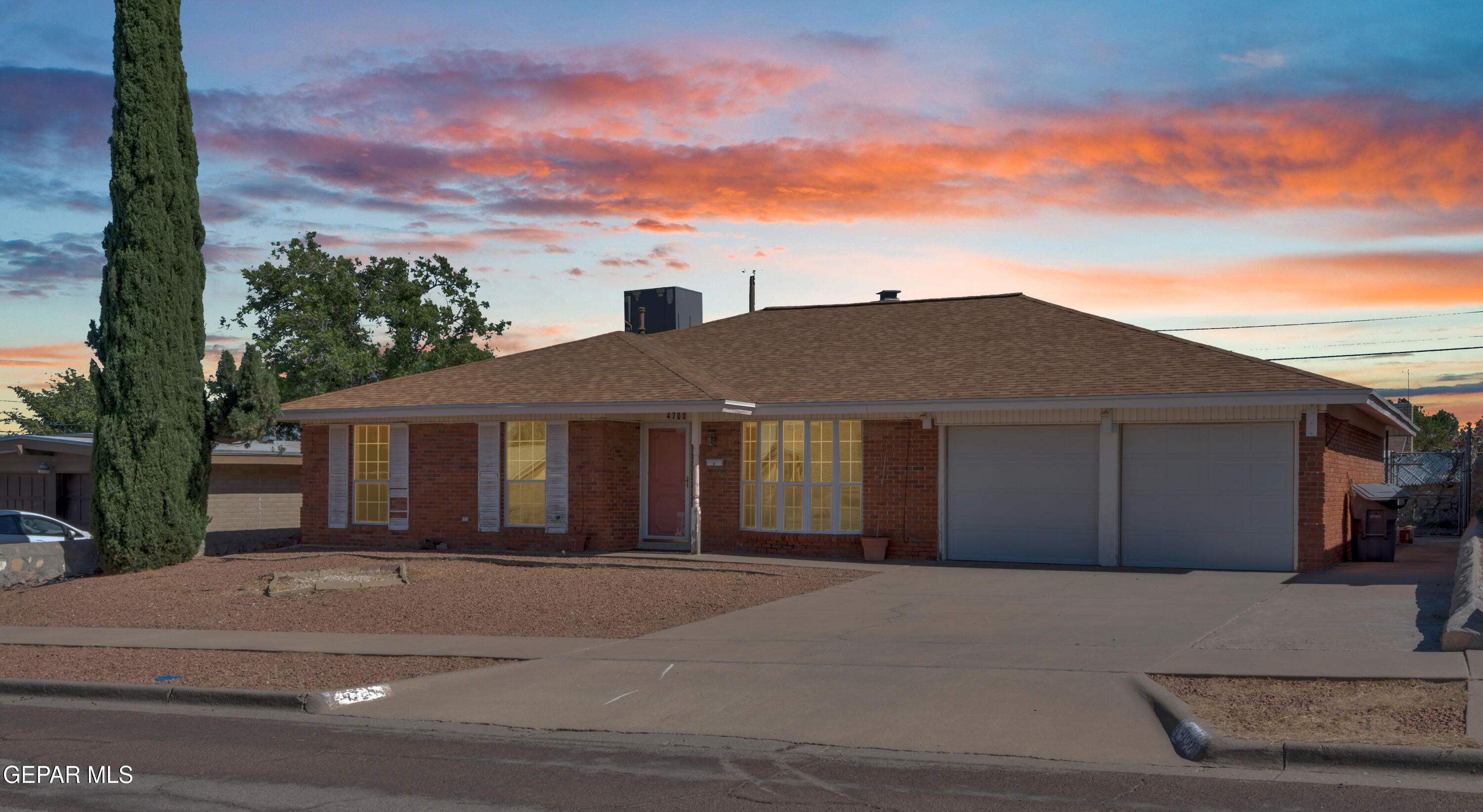 4700 EL CAMPO Drive