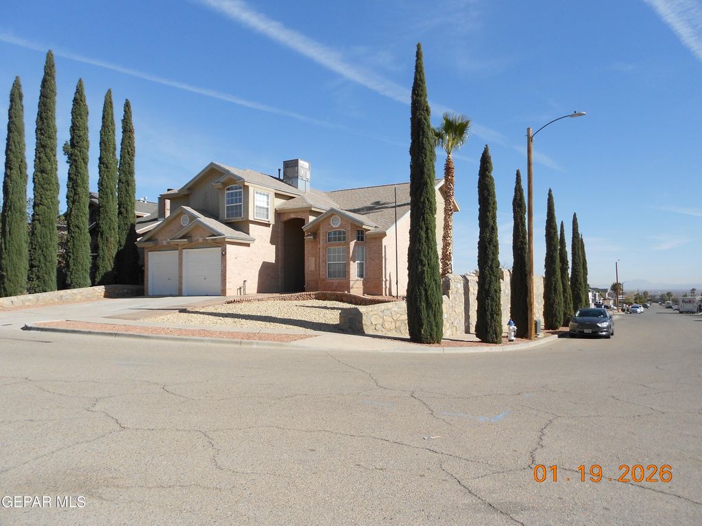 Photo of 4592 ROBERT ACOSTA Drive, El Paso, TX 79934 (MLS # 936805)