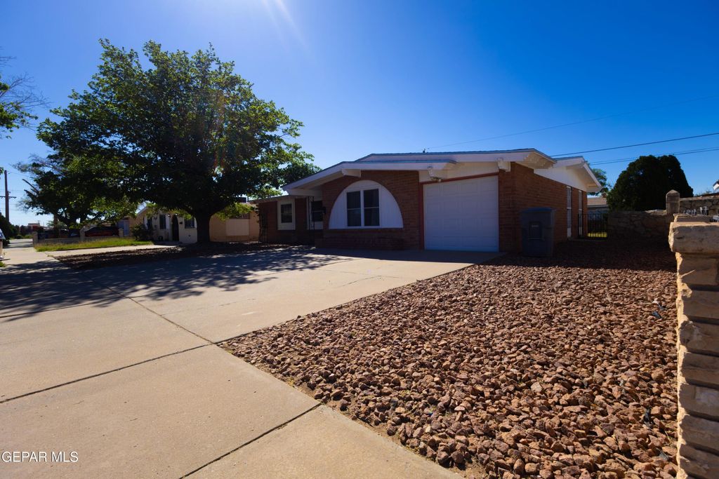 Photo of 5728 DEVON Avenue, El Paso, TX 79924 (MLS # 941569)