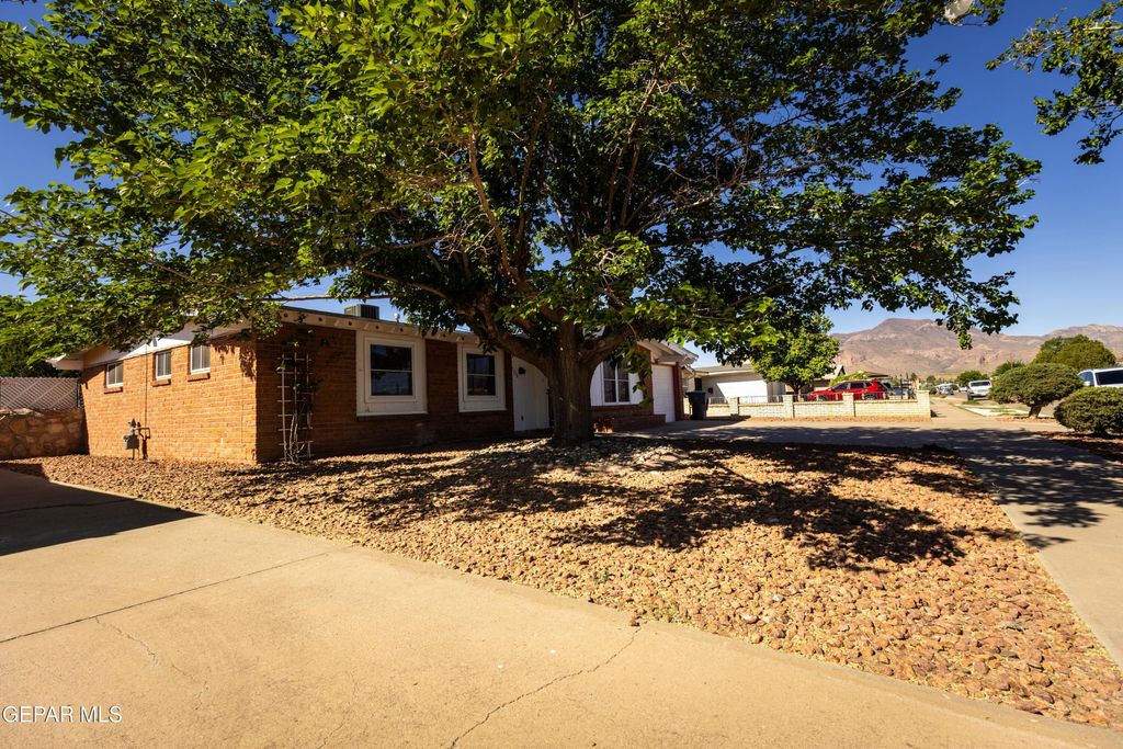 Photo of 5728 DEVON Avenue, El Paso, TX 79924 (MLS # 941569)