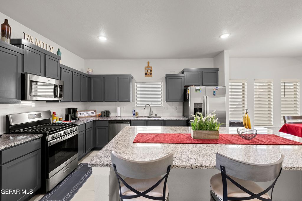 Photo of 864 Crystal Deer Drive, El Paso, TX 79928 (MLS # 939718)