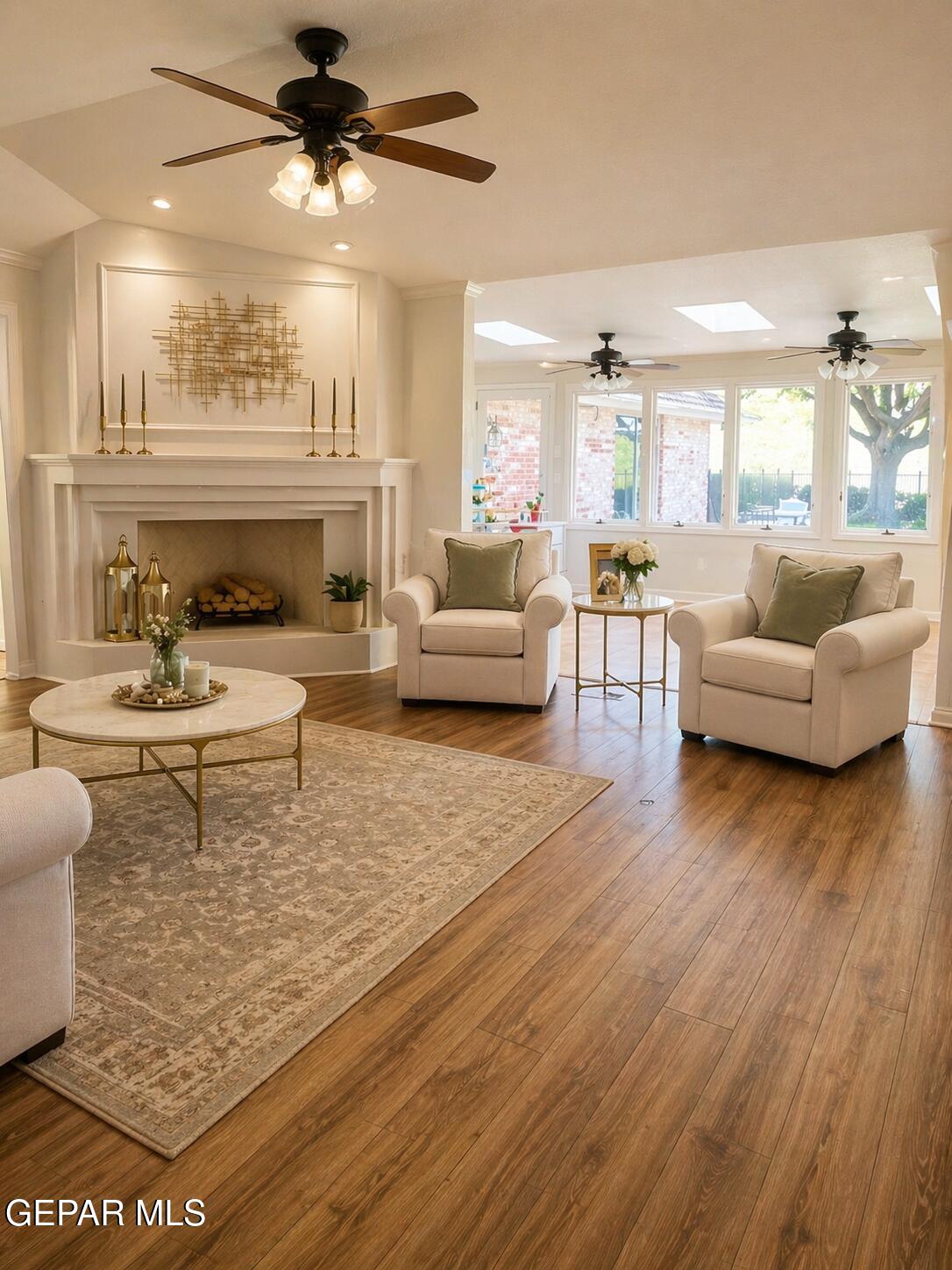 6028 TORREY PINES Drive