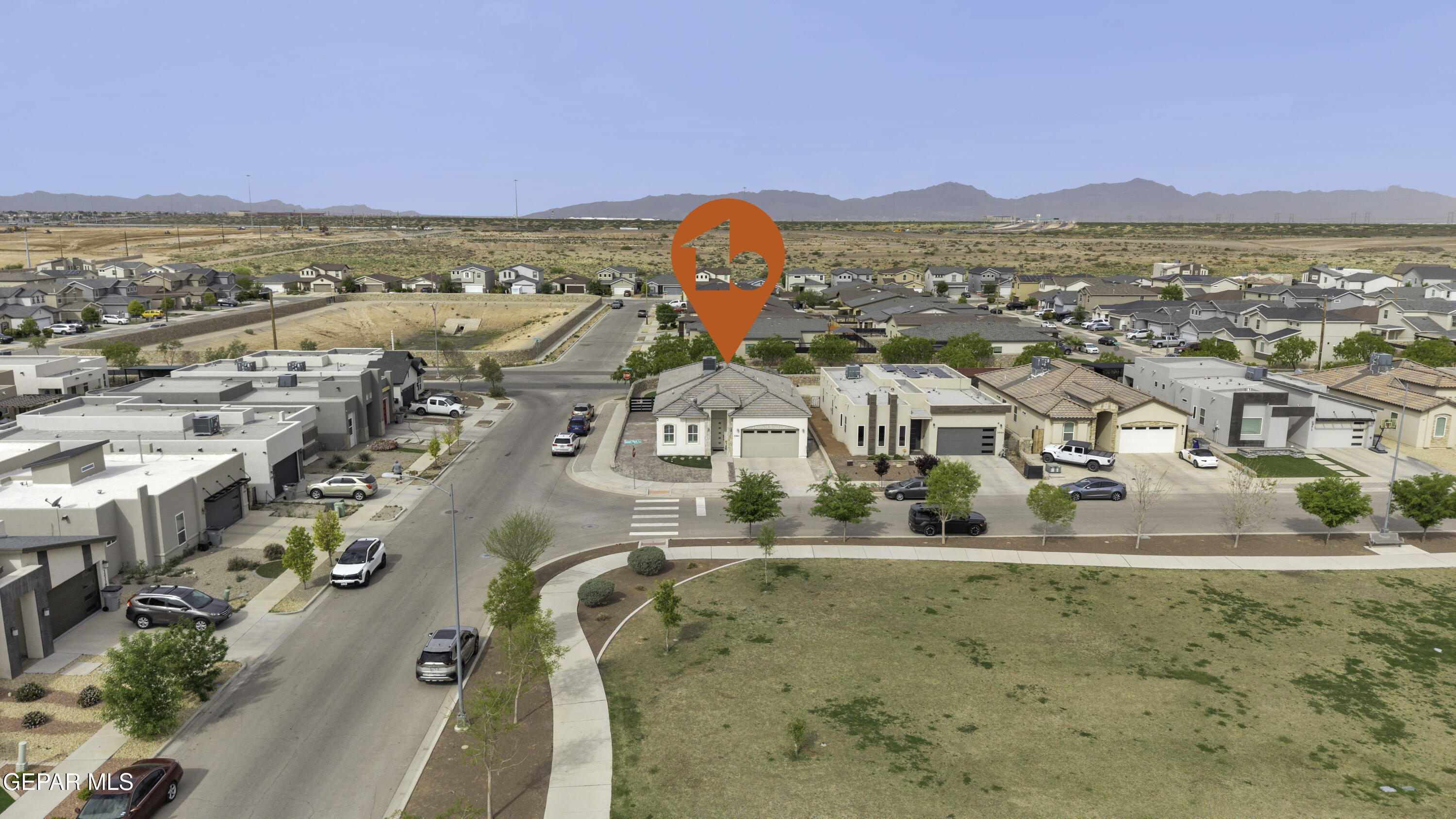 3901 DESERT PARK Place