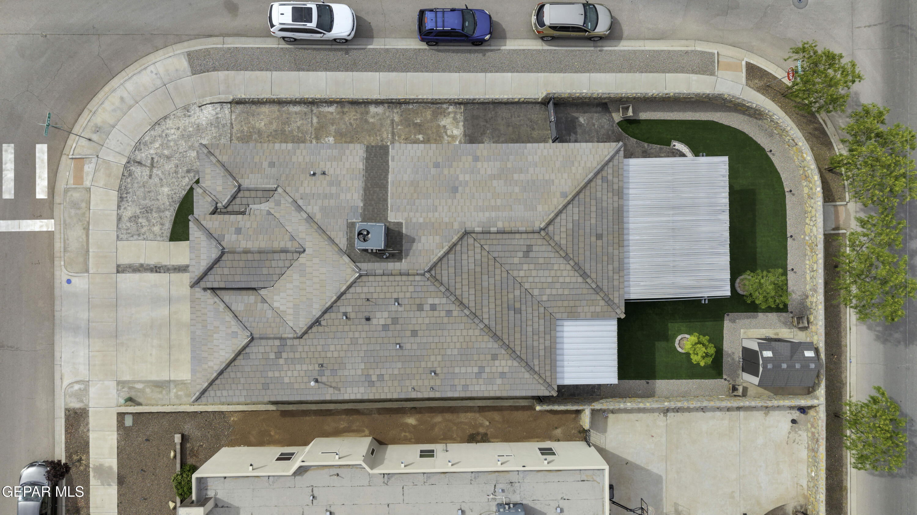 3901 DESERT PARK Place