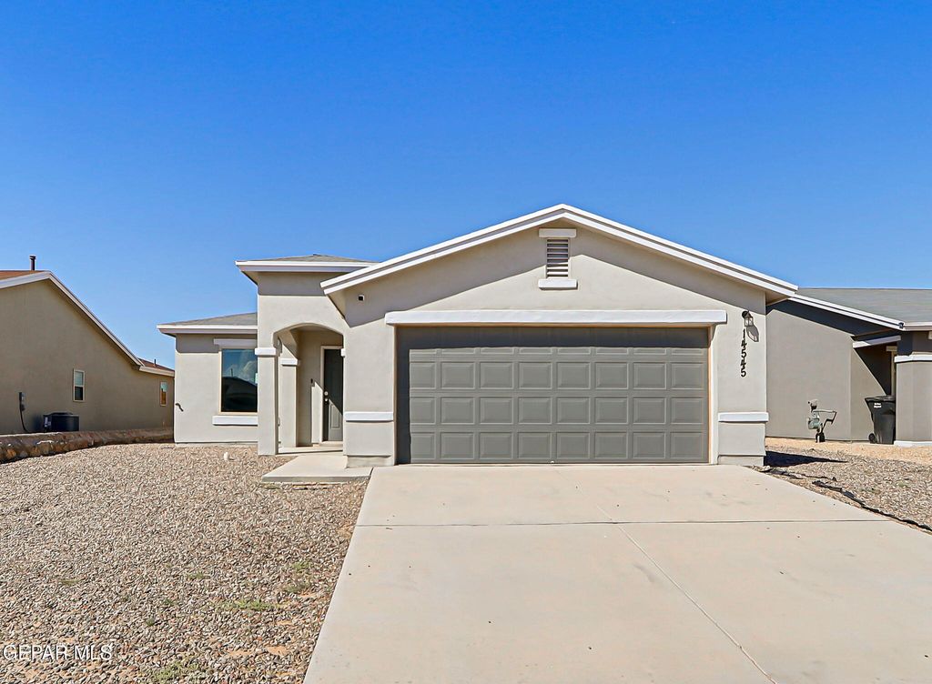 Photo of 14545 Banana Yucca Avenue, Horizon City, TX 79928 (MLS # 932576)