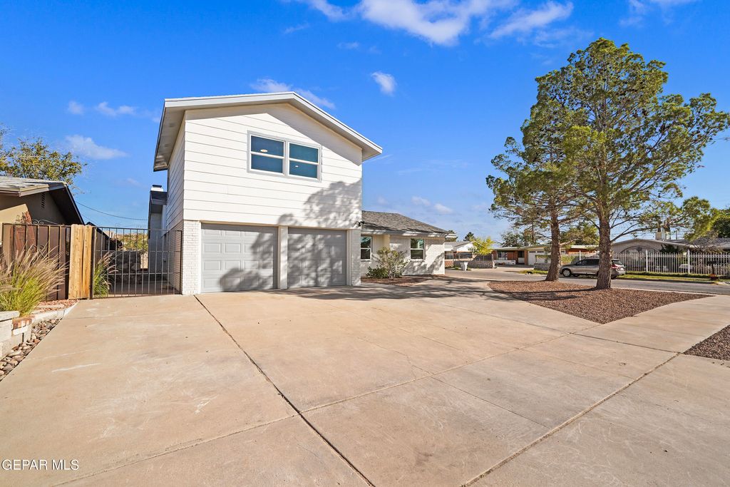 Photo of 10273 RENFREW Drive, El Paso, TX 79925 (MLS # 934274)