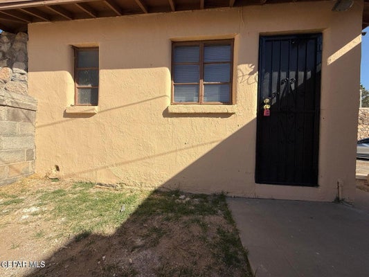 2825 GRANT AVE APT 13, EL PASO, TX 79930 - Image 5574337d67abd2c0c4e6ce24a7fcd173/3347752635