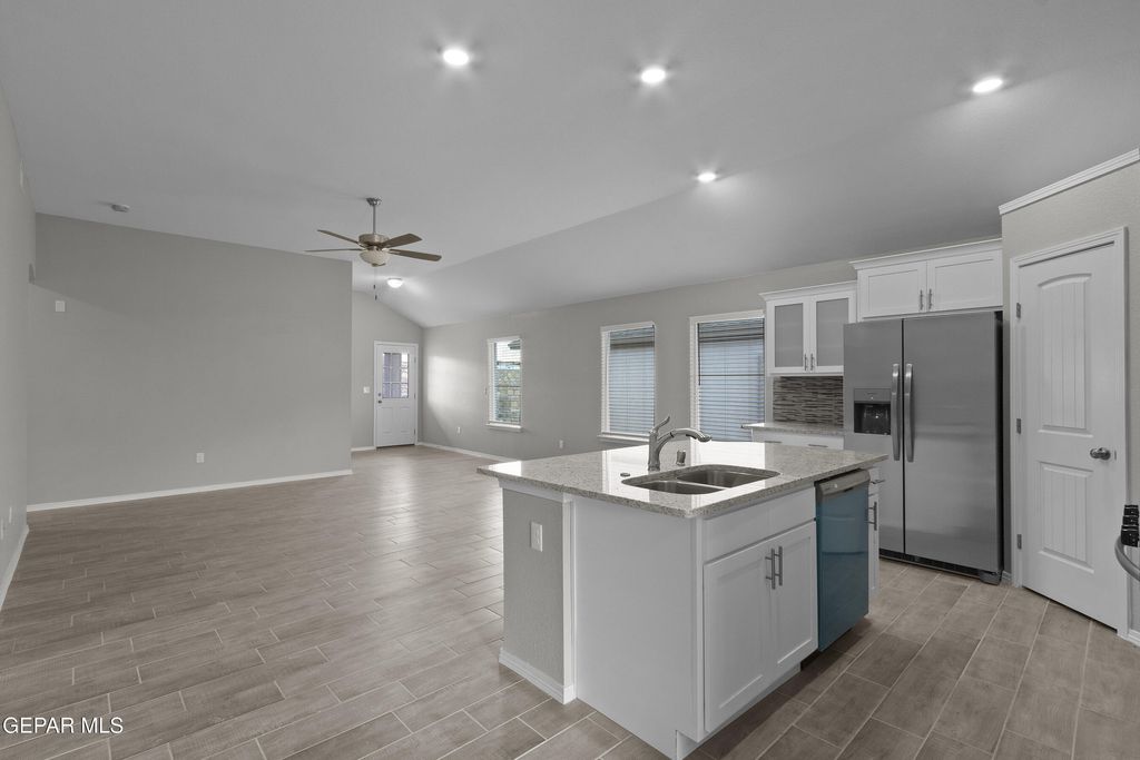 Photo of 13869 Thunder Sky Avenue, El Paso, TX 79928 (MLS # 935074)