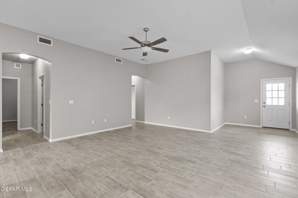 Photo of 13869 Thunder Sky Avenue, El Paso, TX 79928 (MLS # 935074)