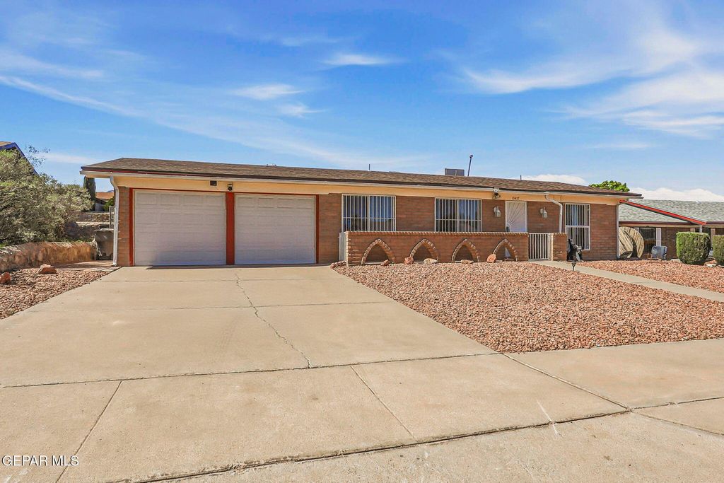 Photo of 10437 APHONIA Drive, El Paso, TX 79924 (MLS # 941155)
