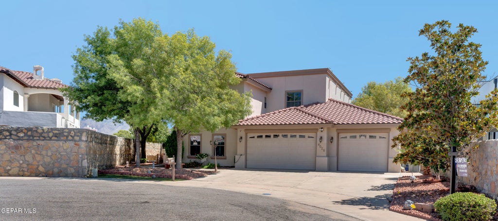 Photo of 4028 HACIENDA REY Drive, El Paso, TX 79922 (MLS # 950901)