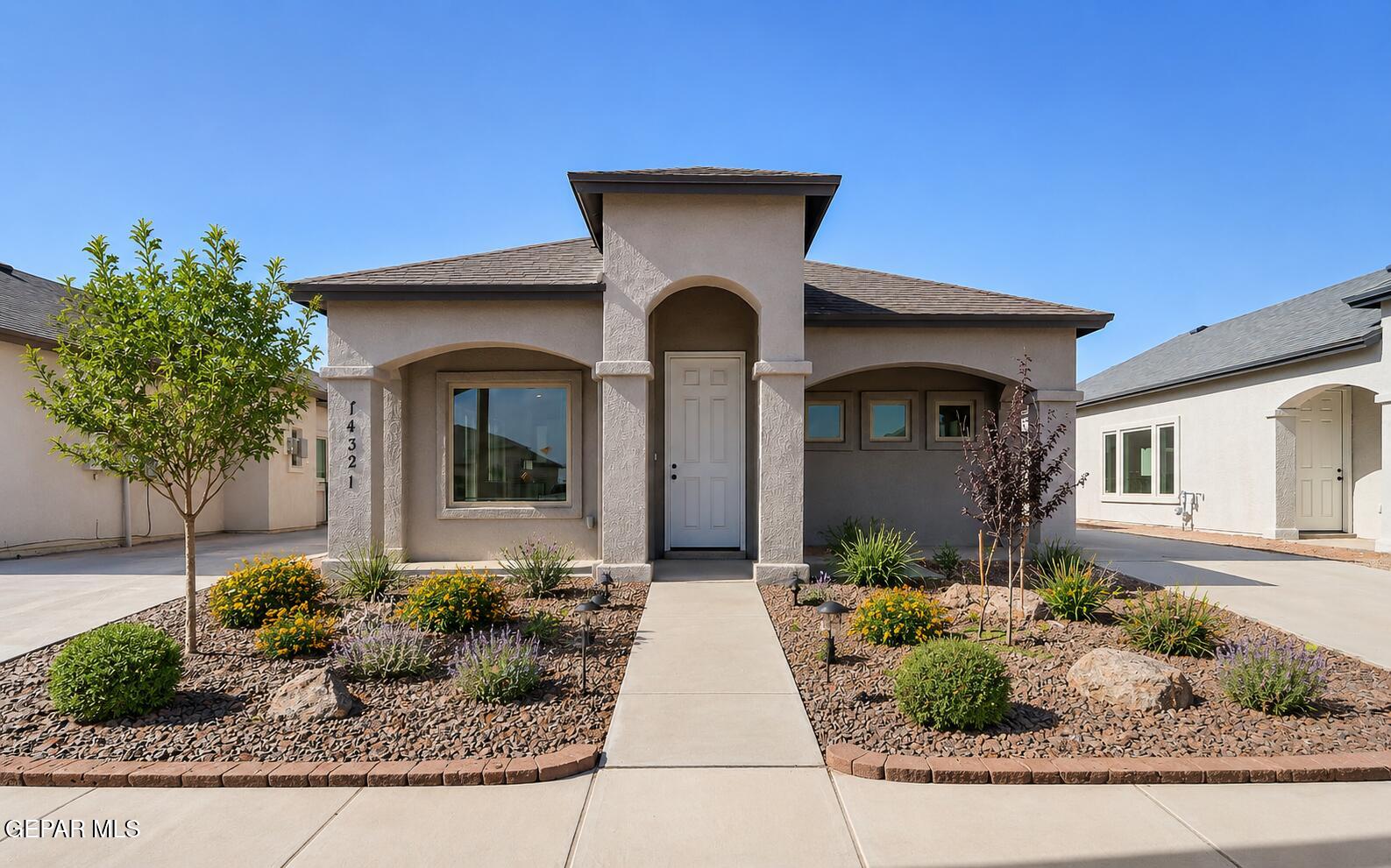 13082 Gusart Avenue