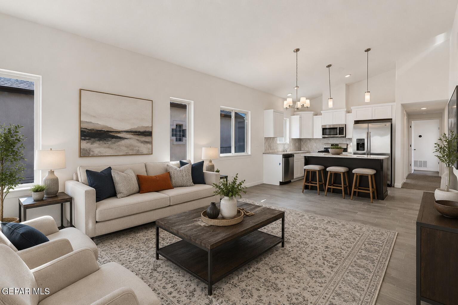 13082 Gusart Avenue