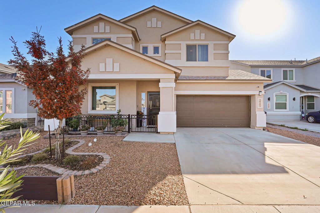 Photo of 5936 HIDDEN ACRES Drive, El Paso, TX 79924 (MLS # 935012)