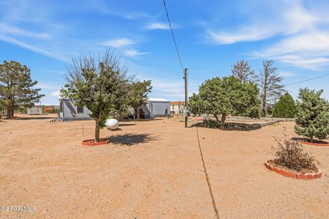 2760 Golden Sun Drive Chaparral NM 88081