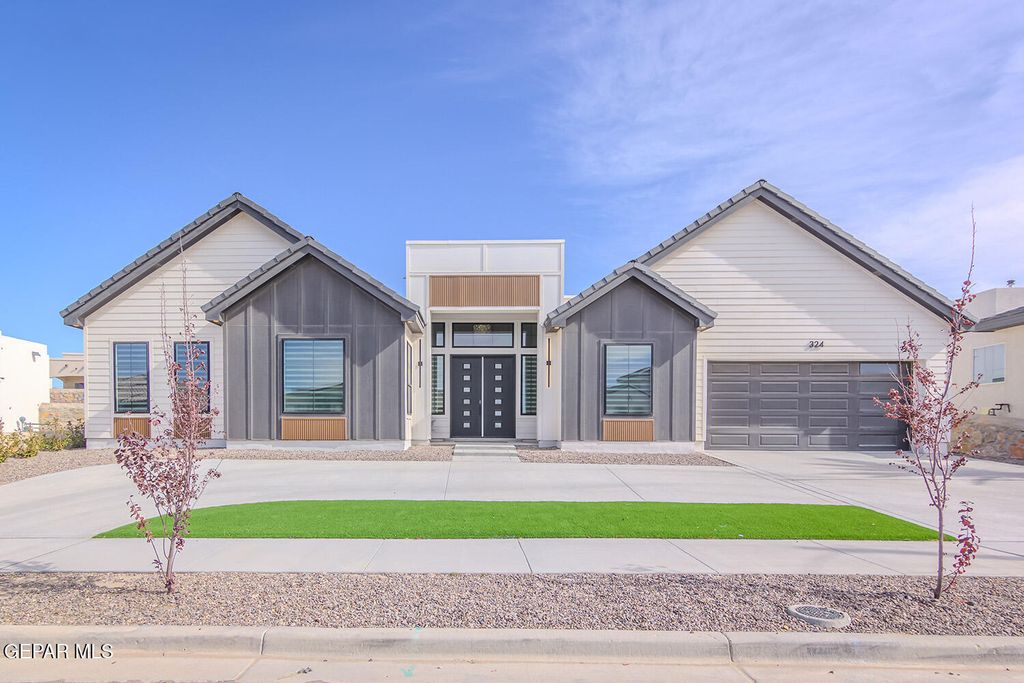 Photo of 324 Gold Valley, Horizon City, TX 79928 (MLS # 936980)