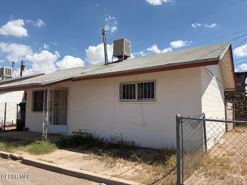 7167 N Loop Drive 3