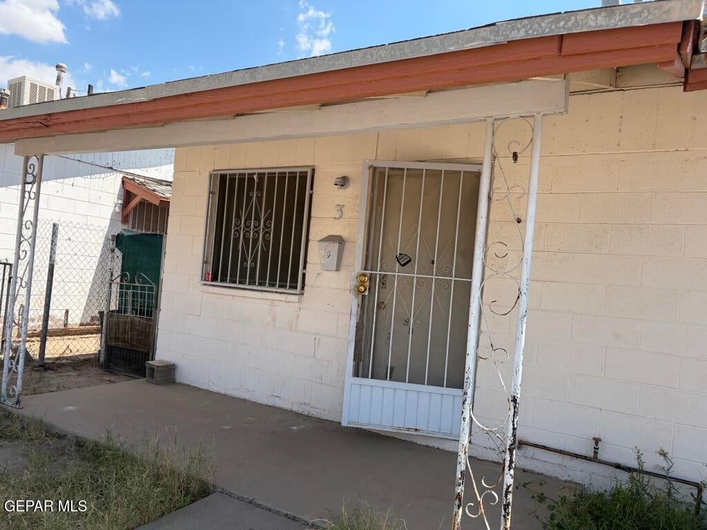 7167 N Loop Drive 3