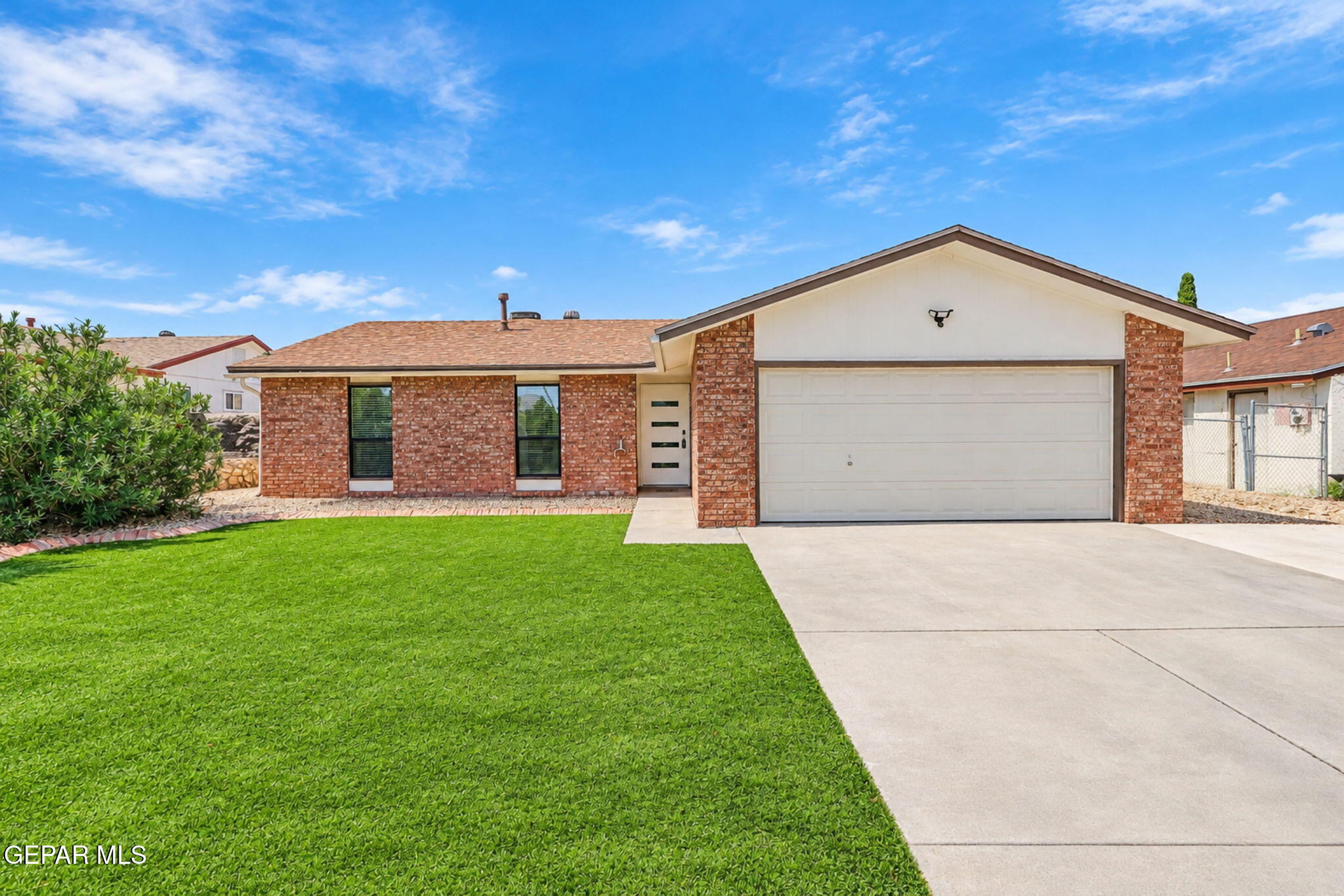1823 DEAN MARTIN Drive