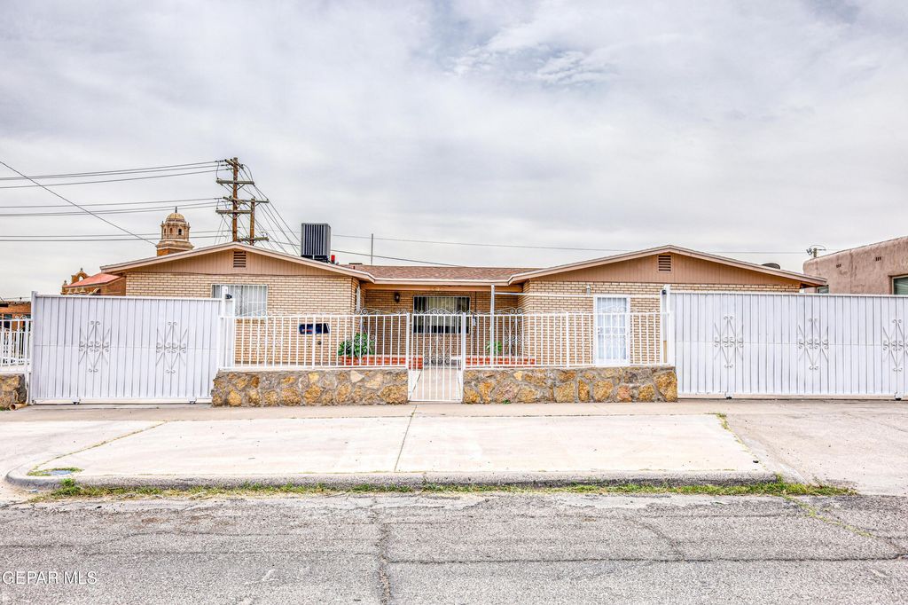 Photo of 3428 NASHVILLE Avenue, El Paso, TX 79930 (MLS # 942425)