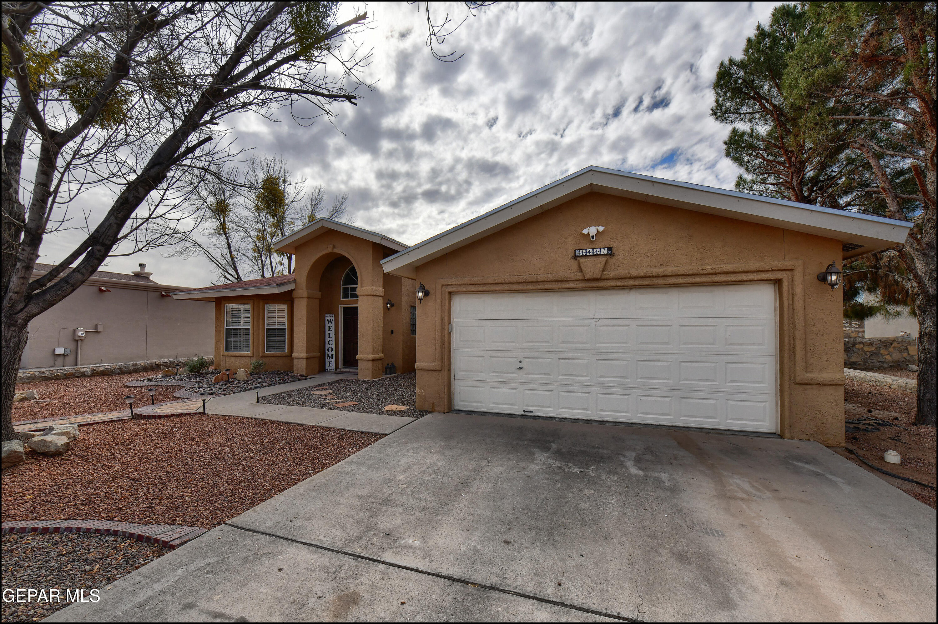 4447 SHADOW WILLOW Drive