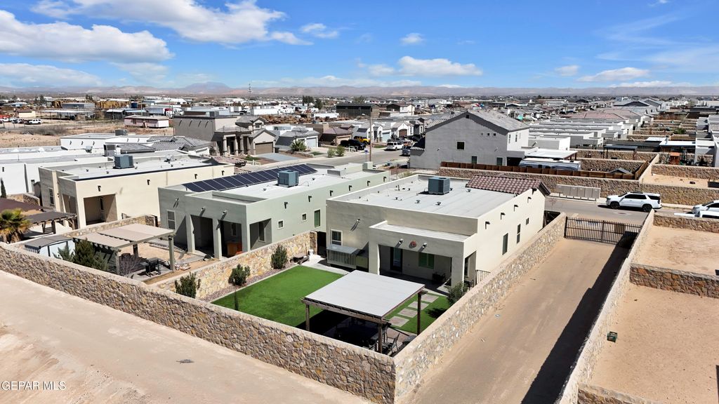 Photo of 1180 Ware Place, Horizon City, TX 79928 (MLS # 939394)