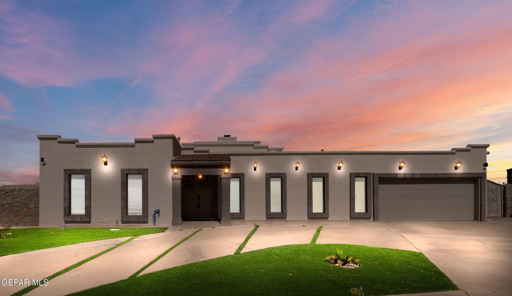 Photo of 405 LOS SERIS Place, El Paso, TX 79912 (MLS # 938613)