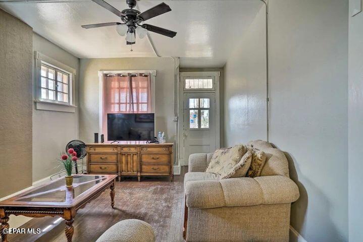 505 W Missouri Avenue