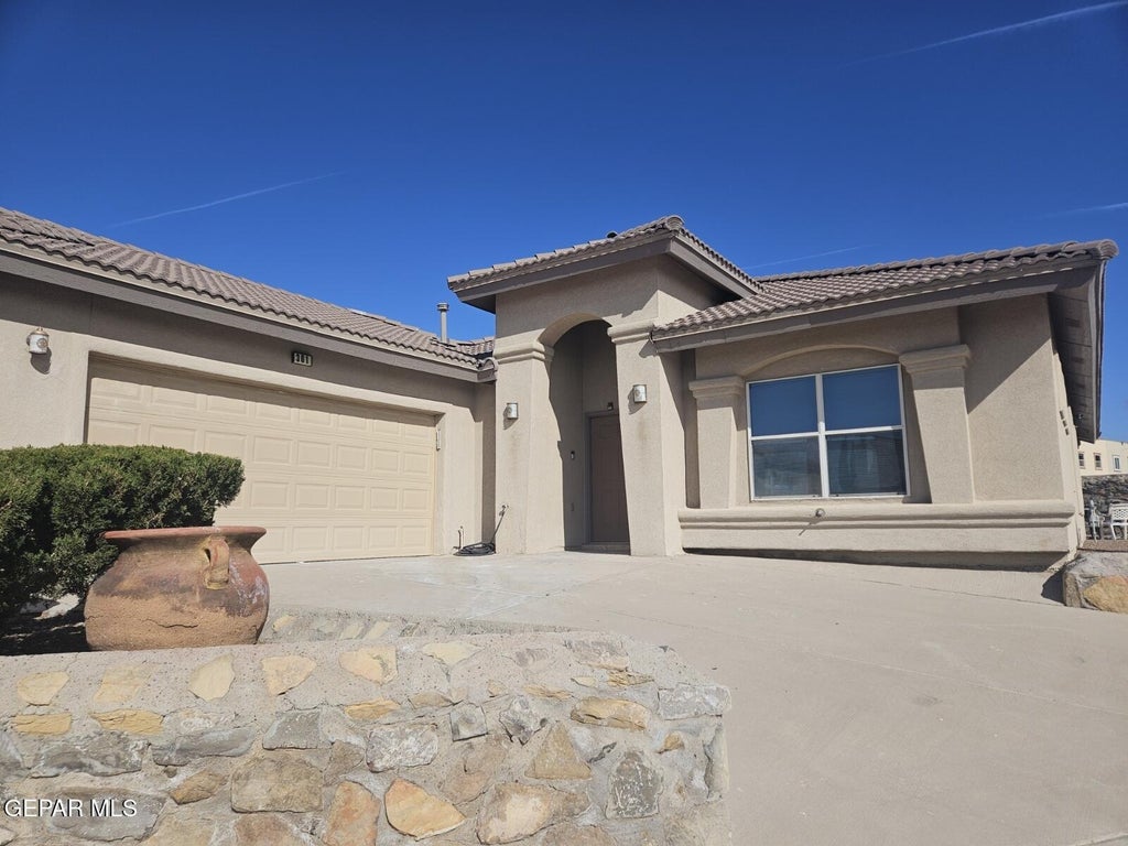 Photo of 301 RESLER RIDGE Drive, El Paso, TX 79912 (MLS # 938298)