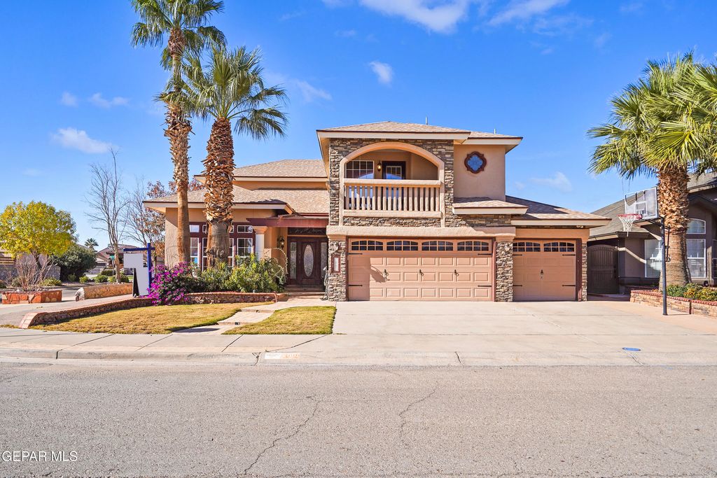 Photo of 2001 THUNDER RIDGE Drive, El Paso, TX 79938 (MLS # 934720)