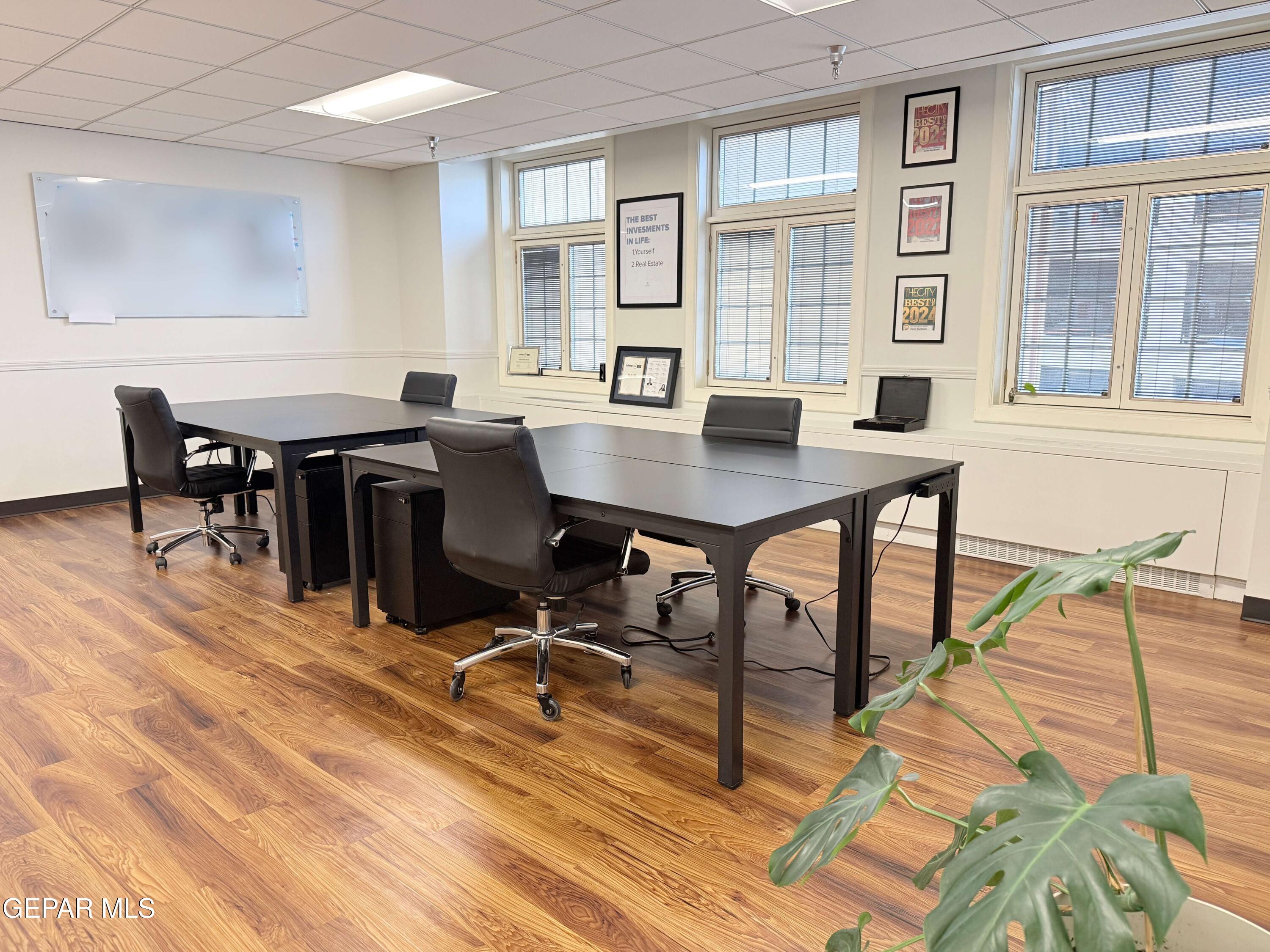 310 N Mesa Street Ste 402