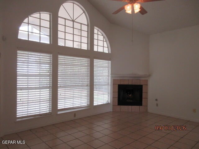 1233 DESIERTO SECO Drive