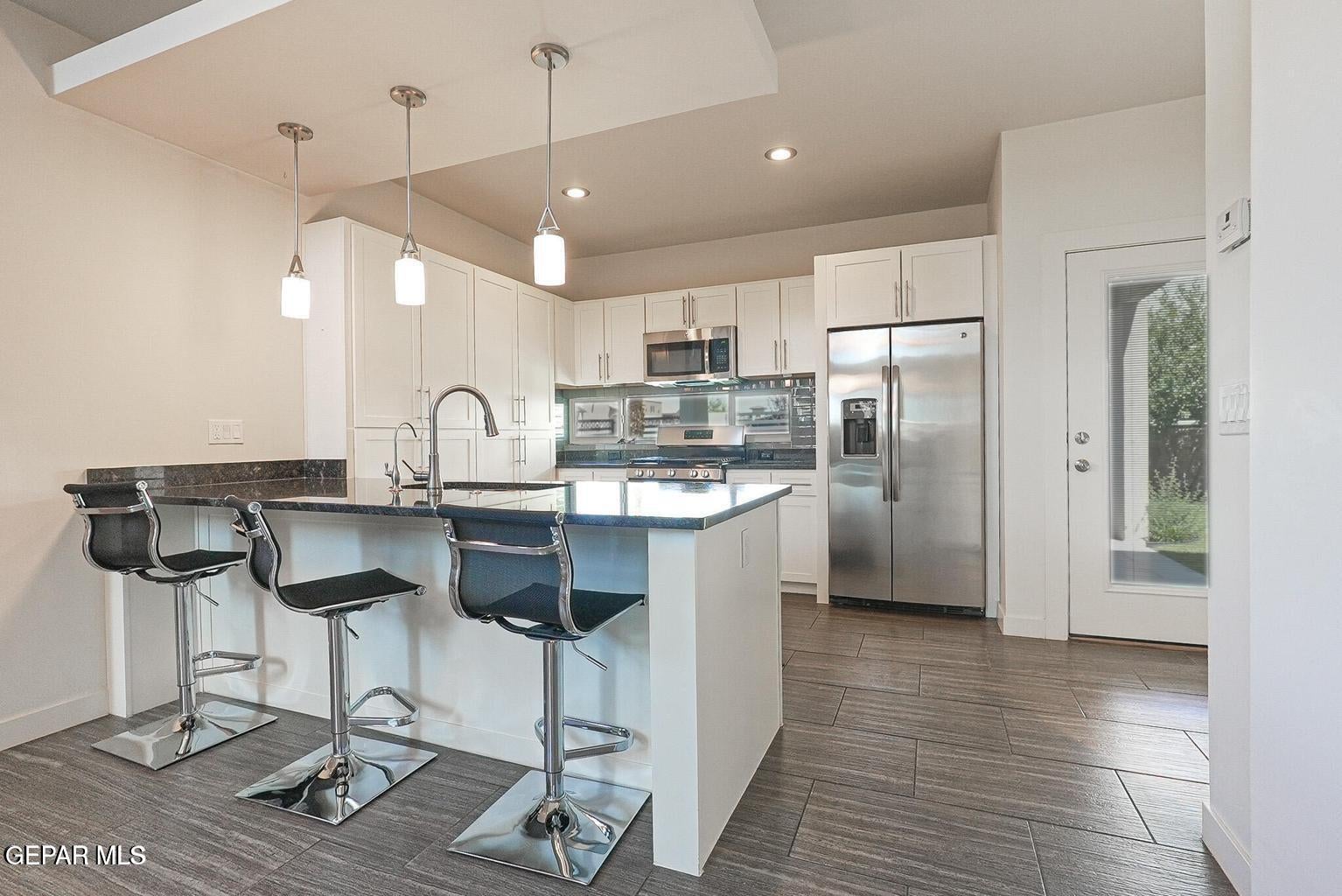 644 ALLERTON Parkway