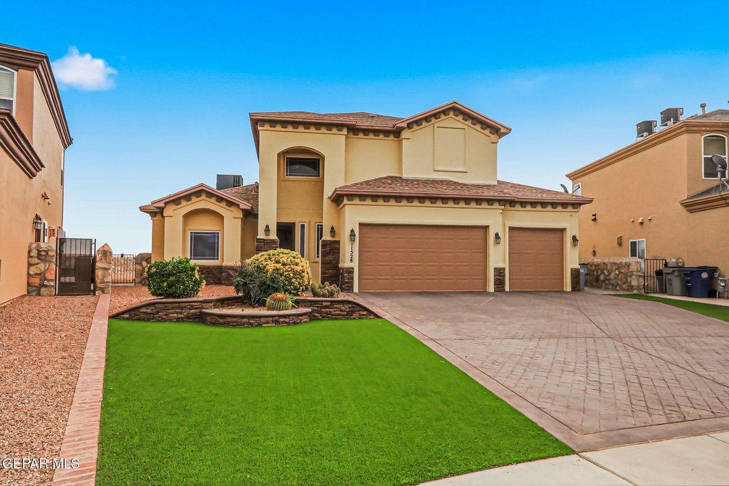 Photo of 11528 PEDRO LUCERO Drive, El Paso, TX 79934 (MLS # 941776)