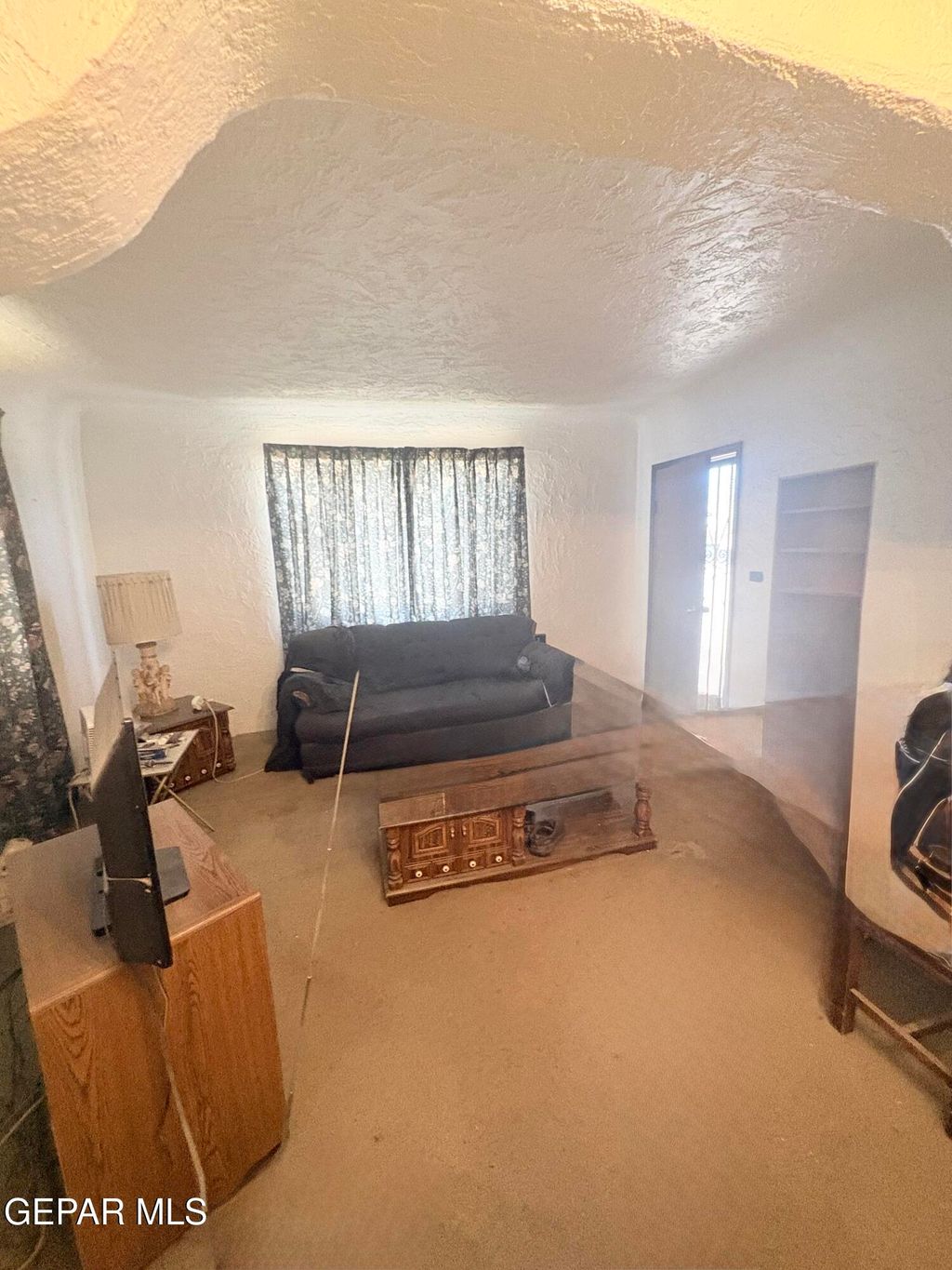 Photo of 327 S GLENWOOD Street, El Paso, TX 79905 (MLS # 943619)