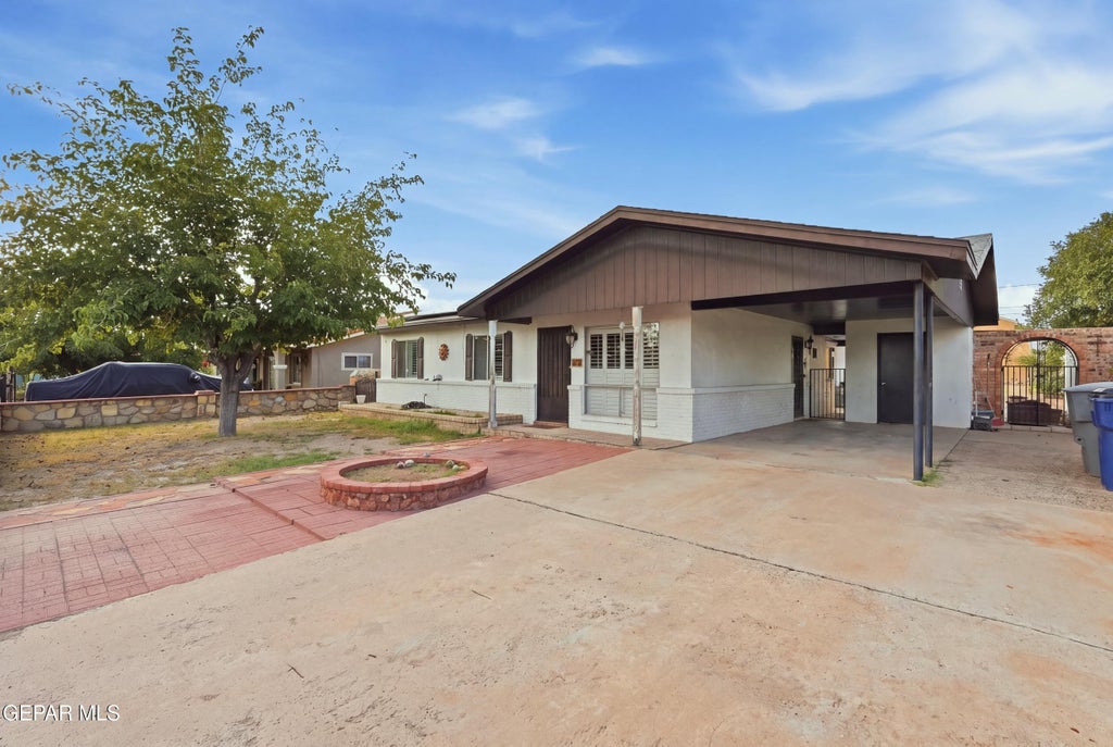 Photo of 249 Placida Road, El Paso, TX 79932 (MLS # 951367)