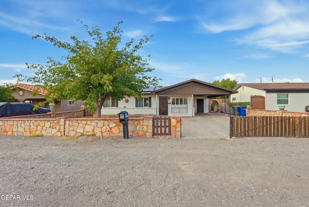 Photo of 249 Placida Road, El Paso, TX 79932 (MLS # 951367)