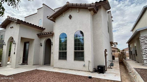 6561 HOOP ST # B, EL PASO, TX 79932 - Image 5bee7a18d3a914a2e079efc74116ccef/2437407090