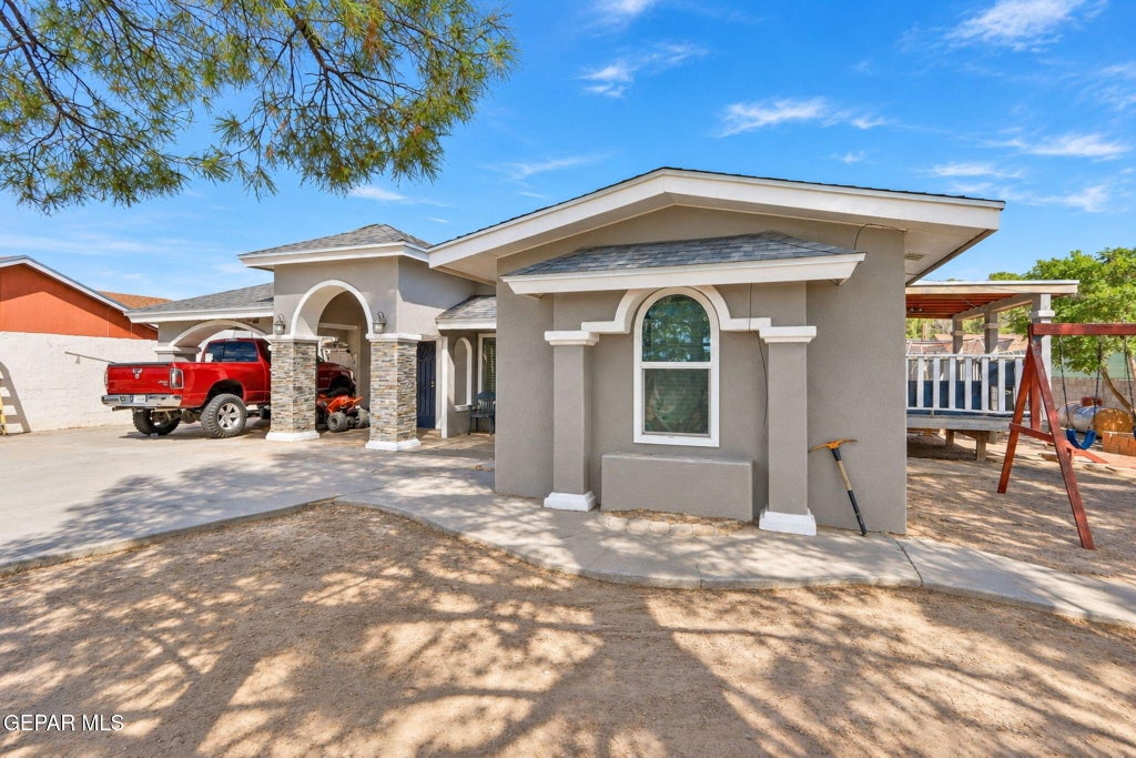 Photo of 10971 Donna Marie Drive, Socorro, TX 79927 (MLS # 952677)