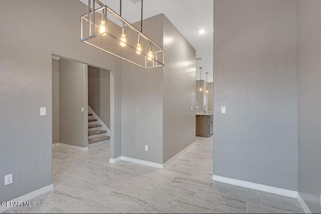 Photo of 105 Billie Estelle Ave, Sunland Park, NM 88008 (MLS # 941997)