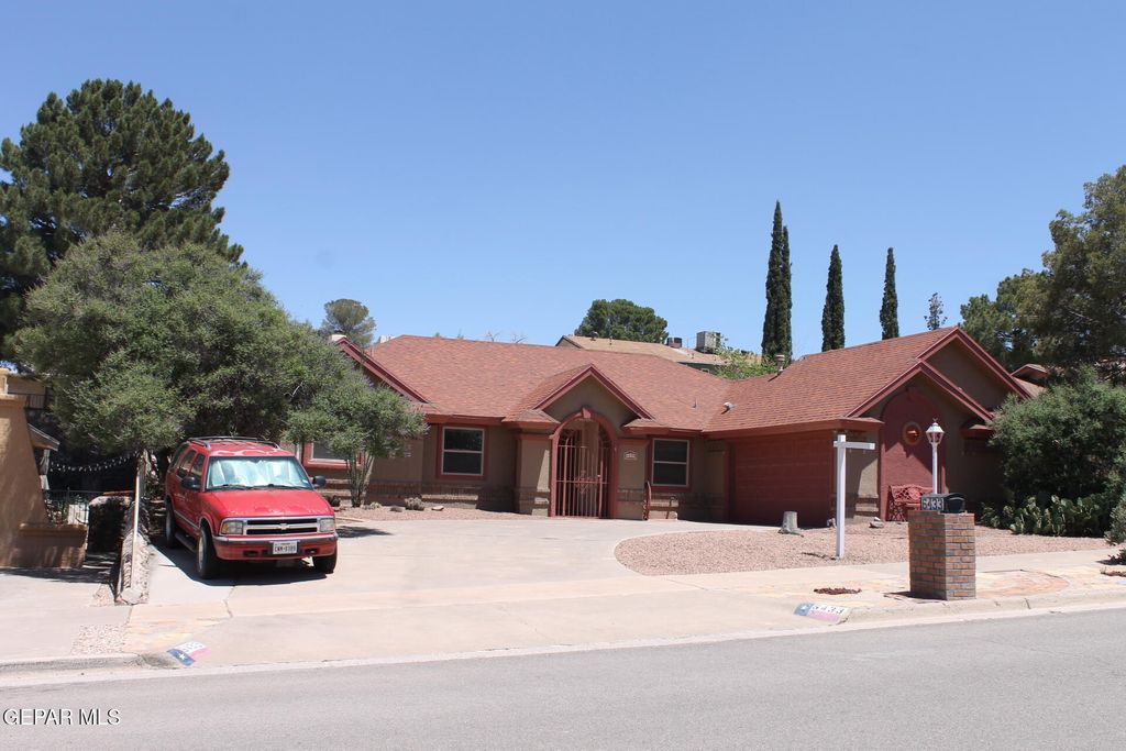 Photo of 6433 AMPOSTA Drive, El Paso, TX 79912 (MLS # 943677)