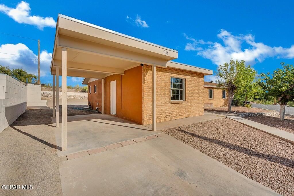 Photo of 288 ATLANTIC Road, El Paso, TX 79922 (MLS # 936645)