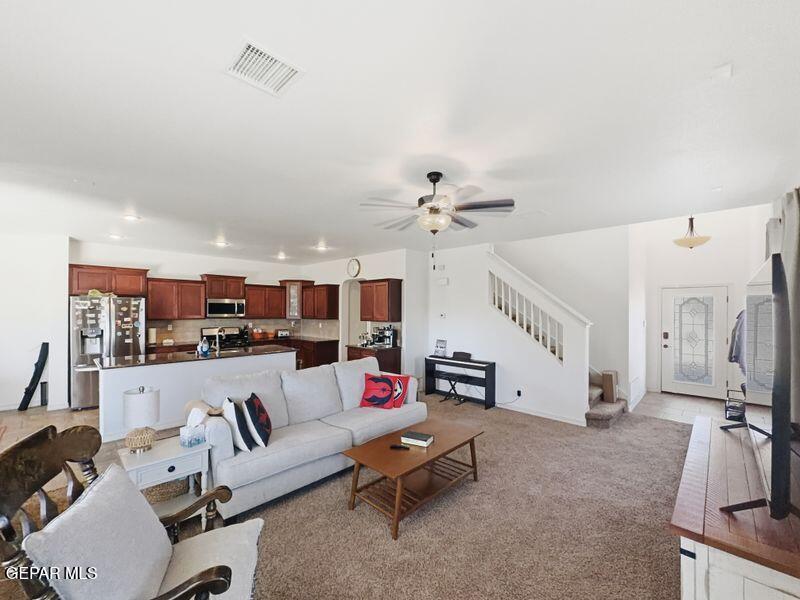 3900 LOMA BRISA Drive