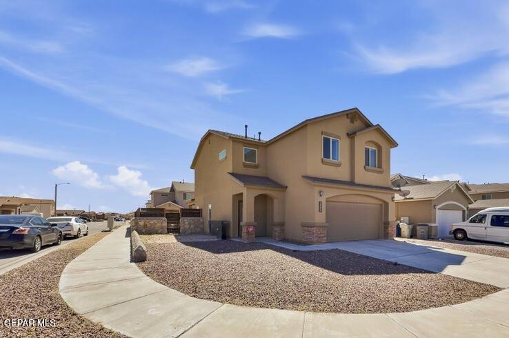 3900 LOMA BRISA Drive
