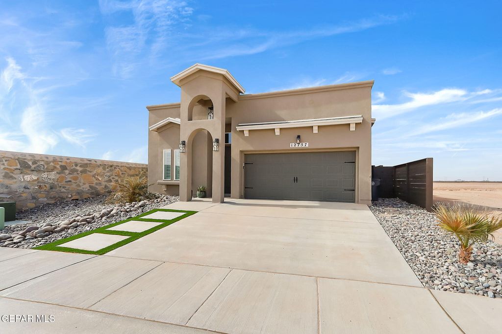 Photo of 12757 Viendo Norte Drive, El Paso, TX 79934 (MLS # 937817)