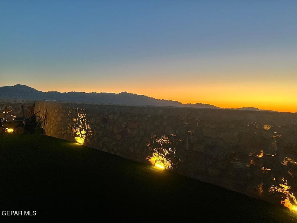 Photo of 12757 Viendo Norte Drive, El Paso, TX 79934 (MLS # 937817)