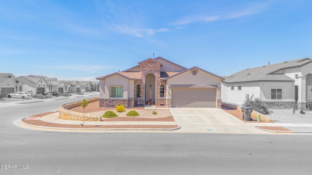 Photo of 3601 BOB SNEAD Drive, El Paso, TX 79938 (MLS # 951406)