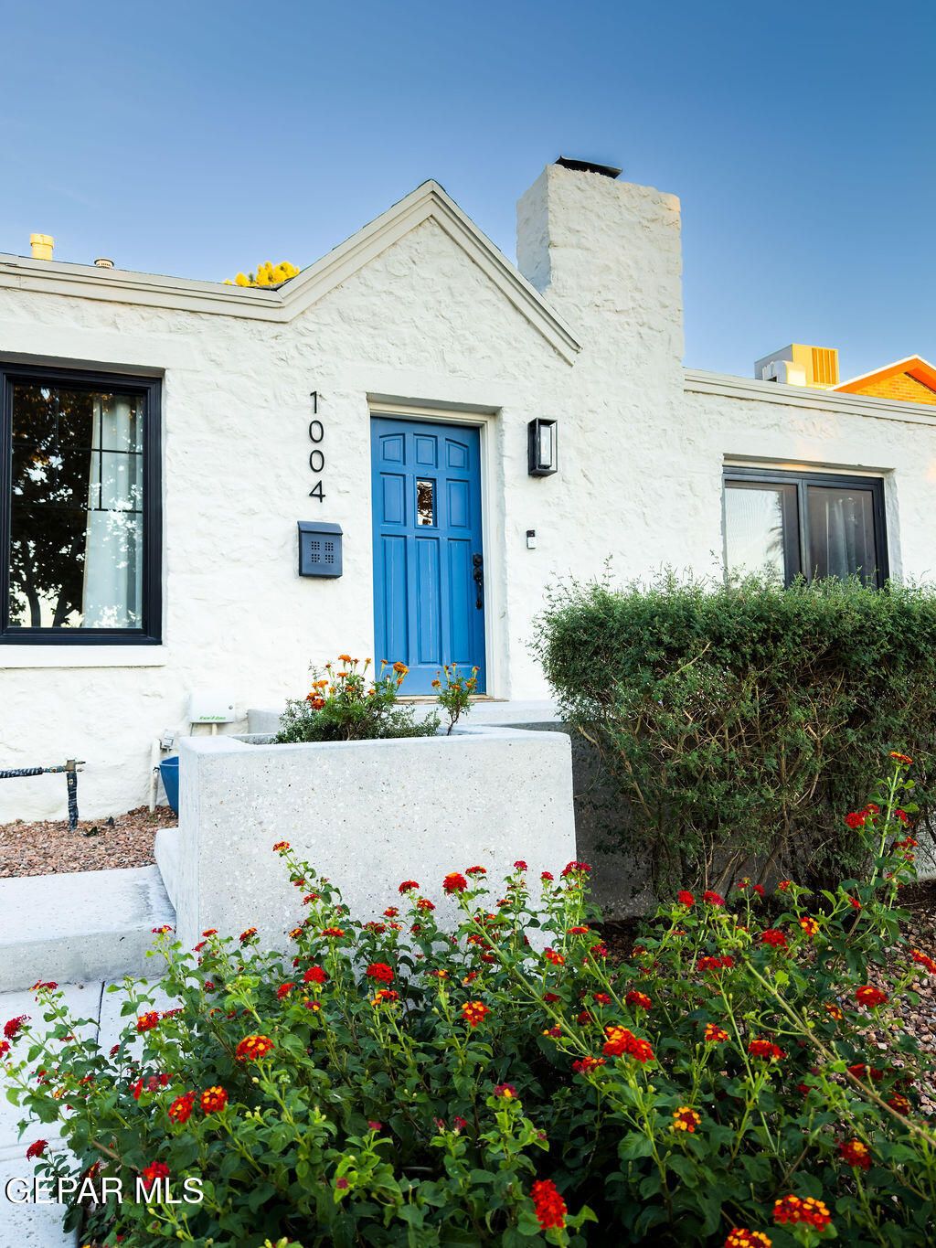 Photo of 1004 PARK Road, El Paso, TX 79902 (MLS # 932433)